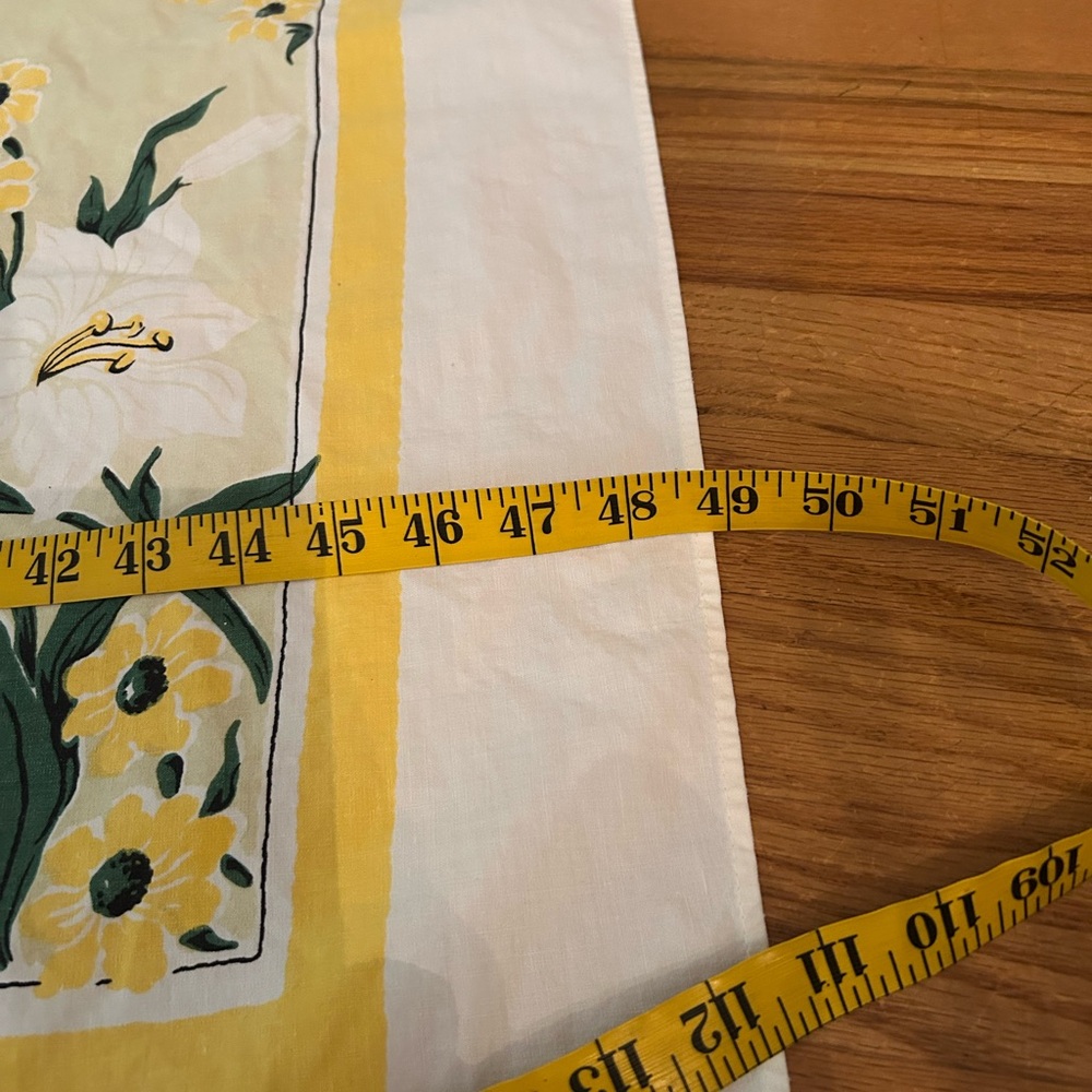 Vintage Floral Yellow and White Square Tablecloth 49x50” - Picture 3 of 3
